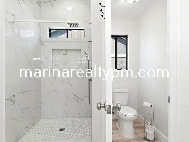 208 Buttercup Cir — Photo 24