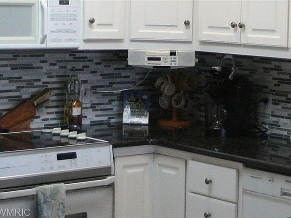 5th image of 433 Sandpiper Dr