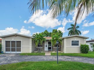 4921 NW 39th St, Lauderdale Lakes, FL 33319