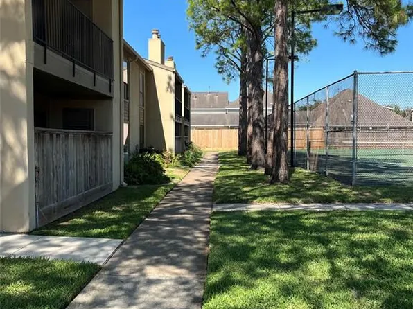 3300 Pebblebrook Dr APT 93, Seabrook, TX 77586