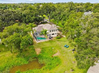 1514 Booth Dr, Valrico, FL 33594