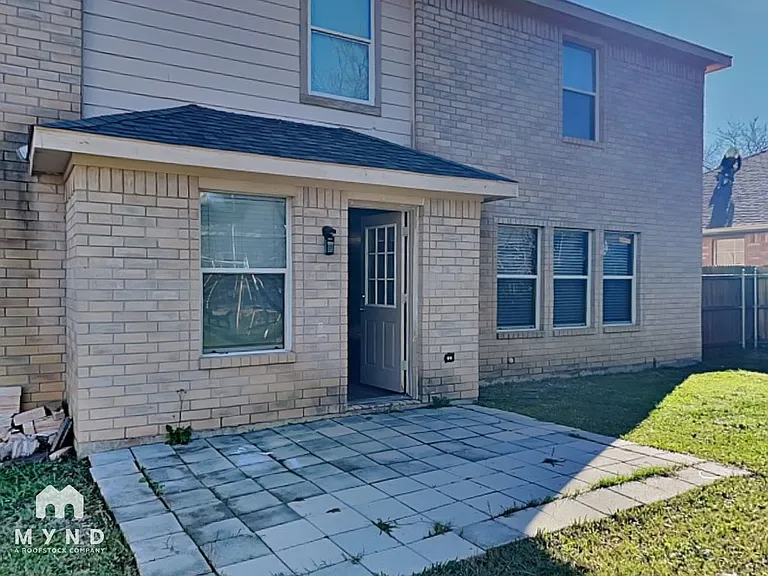 507 Darlene Trl — Photo 26
