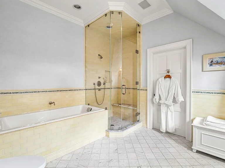 110 Juniper Rd — Photo 25