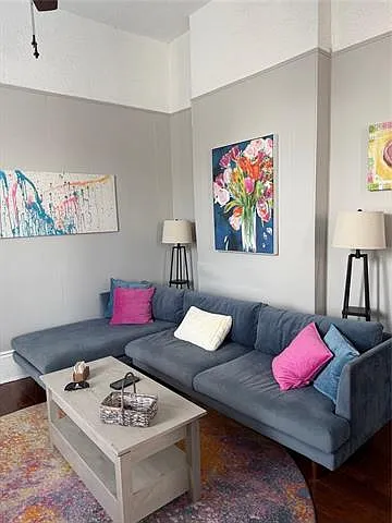 2 bed, 1.0 bath, 924 sqft, $1,700 — Photo 4