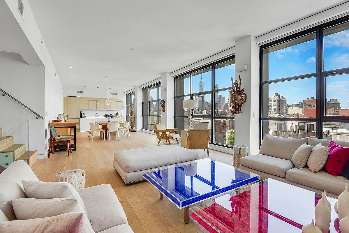 250 Bowery — Photo 1