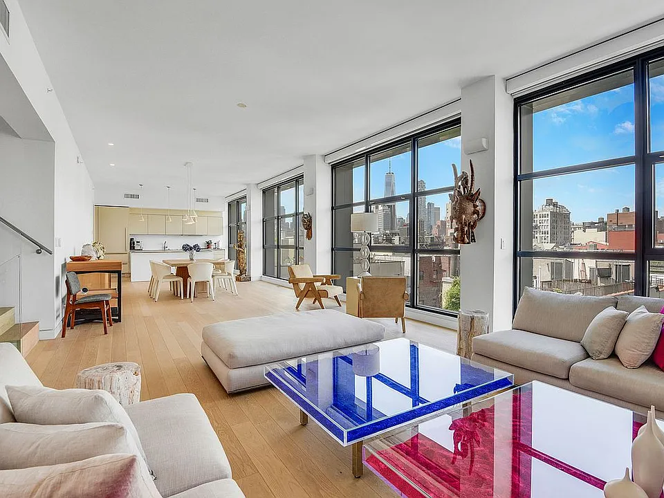 250 Bowery #PHD