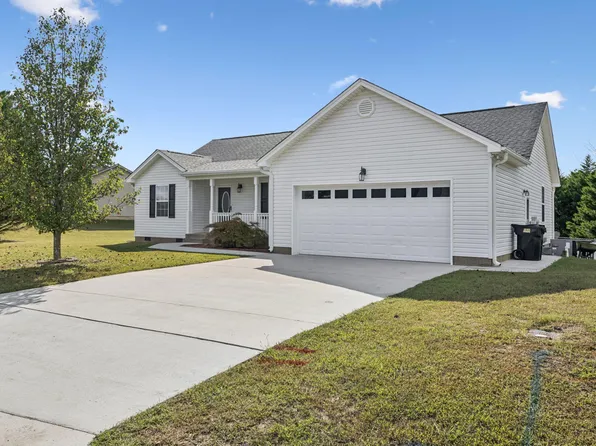 7332 Tiercel Dr, Ooltewah, TN 37363