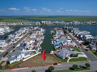 105 Lagoon Blvd, Brigantine, NJ 08203