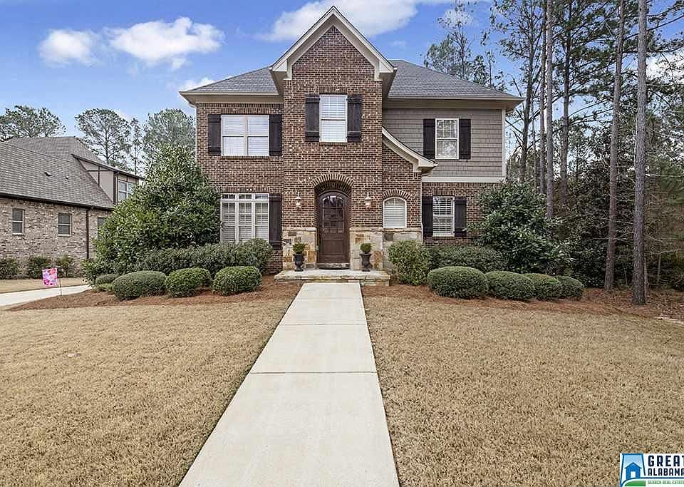 1st image of 100 Gleneagles Ln