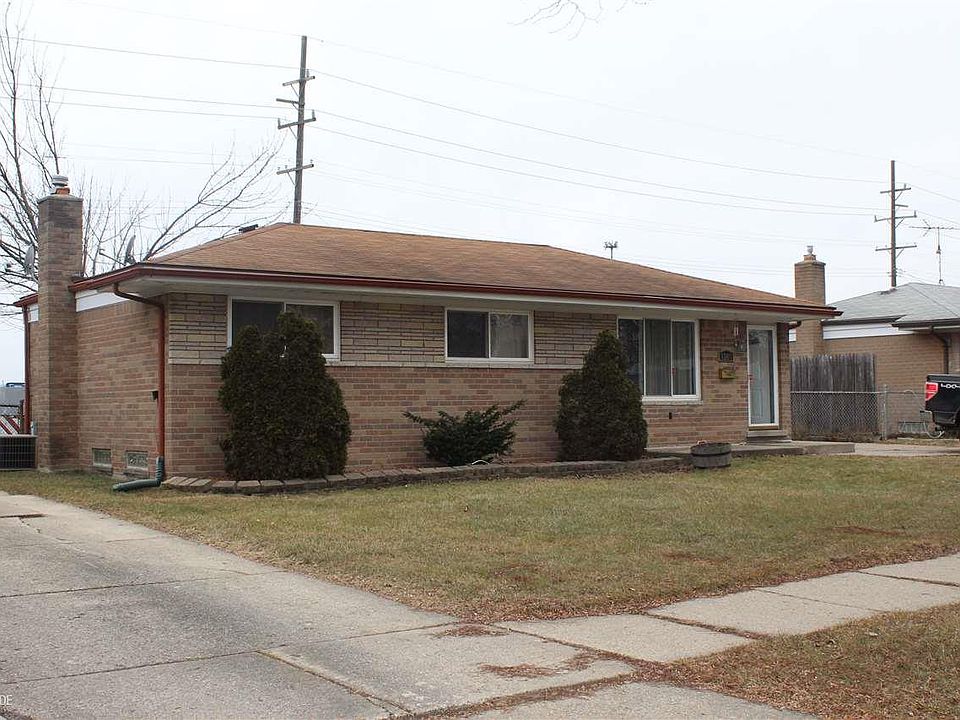 1st image of 32411 Hawthorne Dr