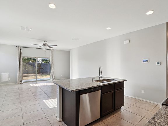 4th image of 10693 E Sunflower Ct