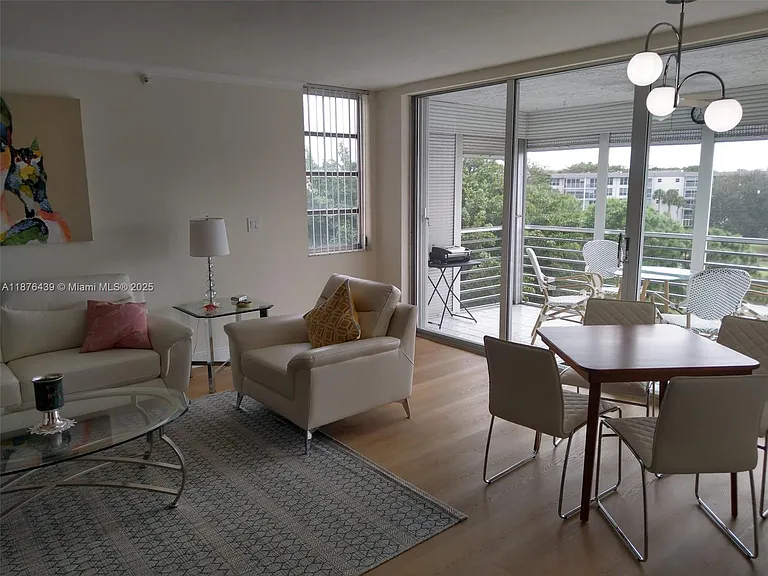 3510 Oaks Way #509 — Photo 13