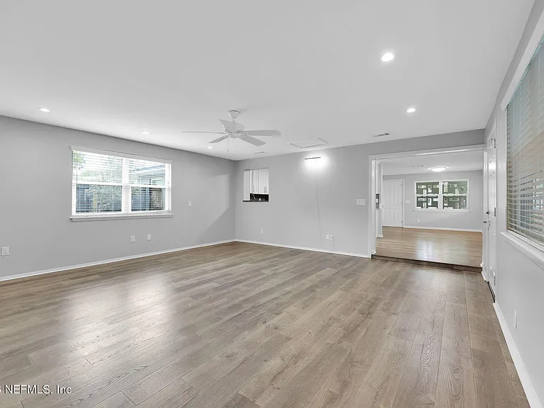 1104 Boca Grande Ave — Photo 18