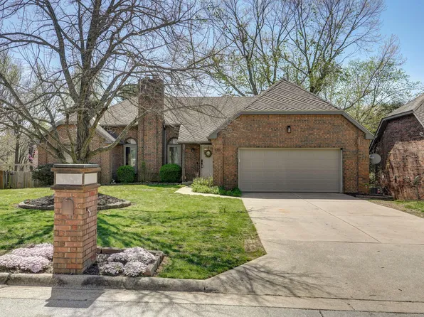 1842 E Richmond Place, Springfield, MO 65804