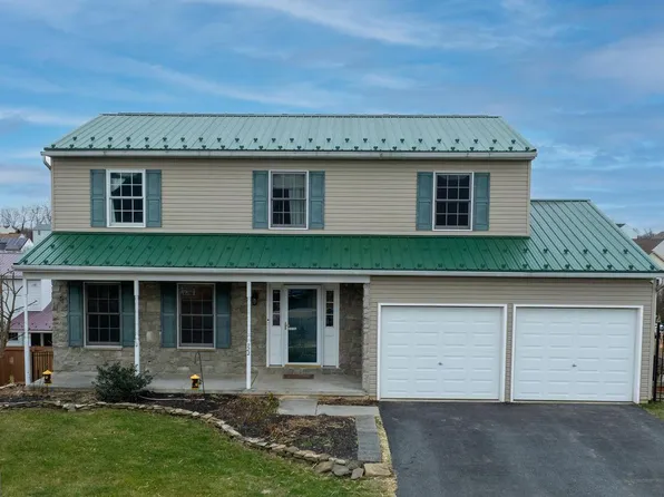 922 Maplewood Ln, Enola, PA 17025