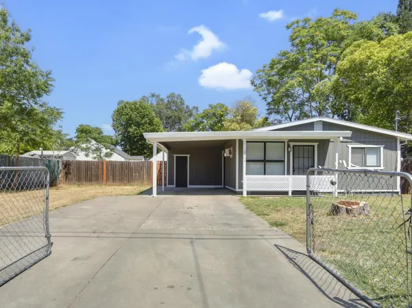 2964 Clay St, Sacramento, CA 95815