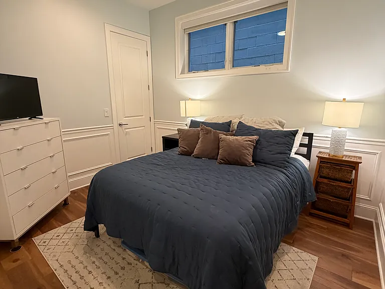 1644 W Erie St #1 — Photo 28