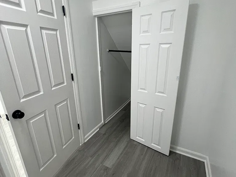 130 Park Ave — Photo 8