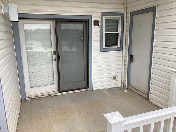 2nd image of 1089 Bluewater Dr Unit 501