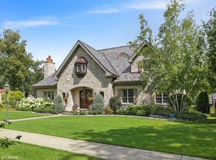 901 S Crescent Ave, Park Ridge, IL 60068