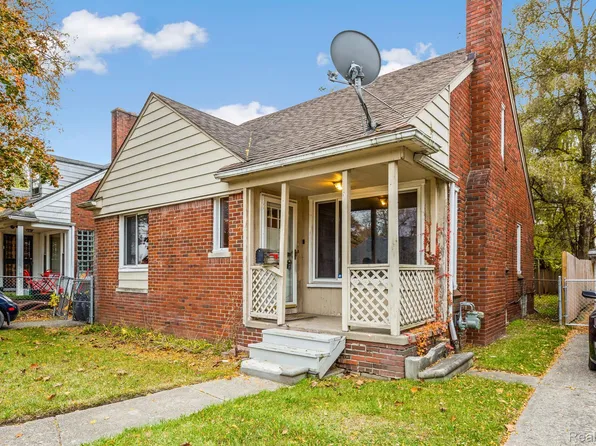 16111 Heyden St, Detroit, MI 48219