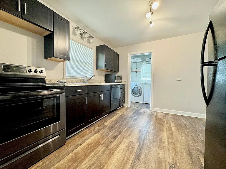451 Bob O Link Dr — Photo 11