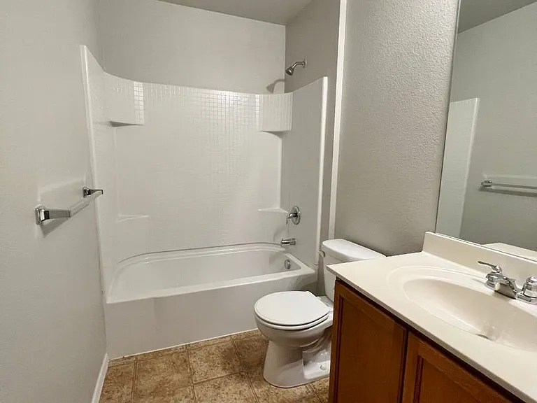 5825 Mountain Bluff Dr — Photo 7
