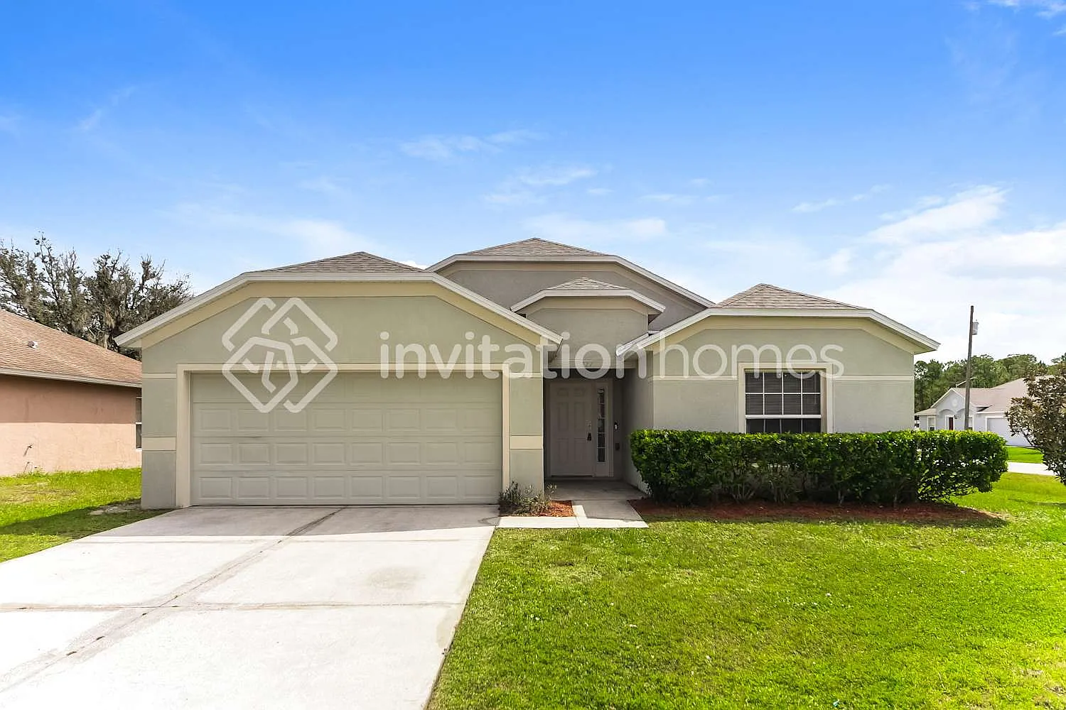 727 Versailles Ln Kissimmee, FL 34759 — Photo 1