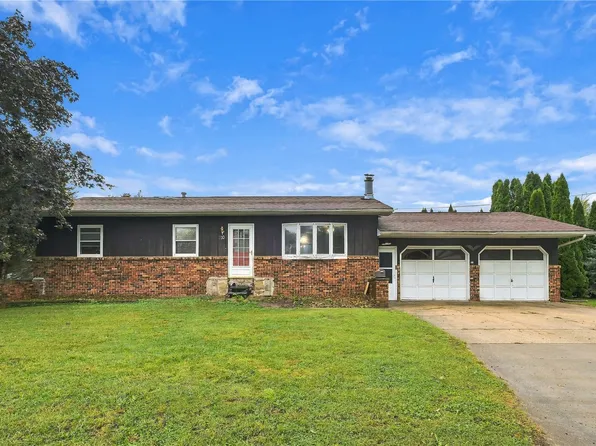 310 E 5th St, Tama, IA 52339