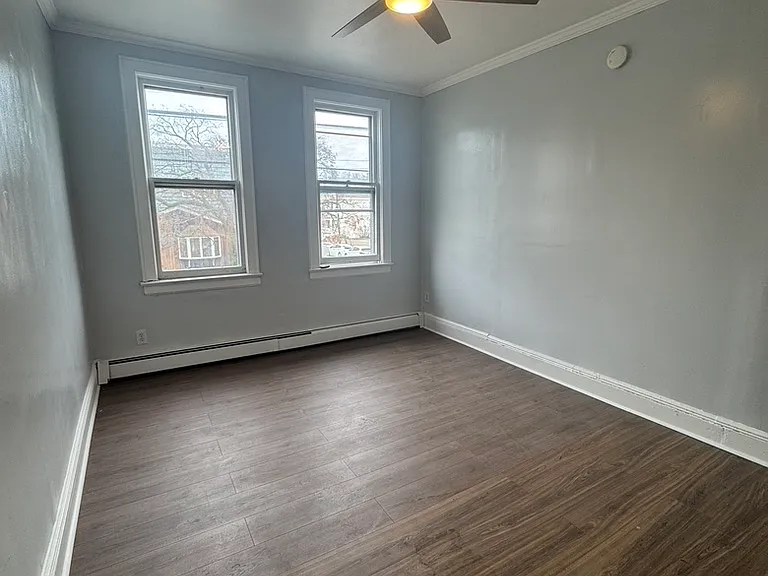 53 Humphrey Ave #2 — Photo 14