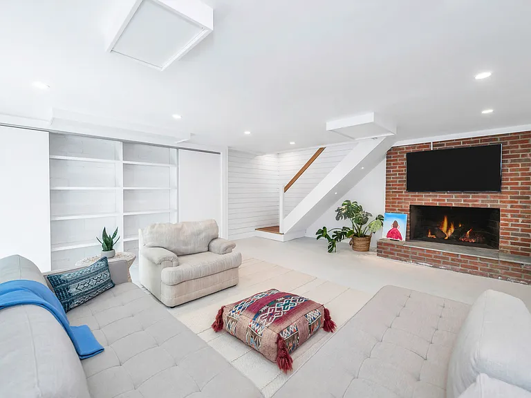 5 Cranberry Hole Rd — Photo 20