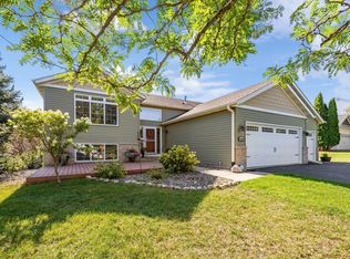 17594 Fieldfare Way, Lakeville, MN 55044
