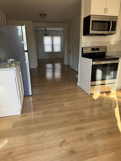 1st image of 135 Fairground Ave
