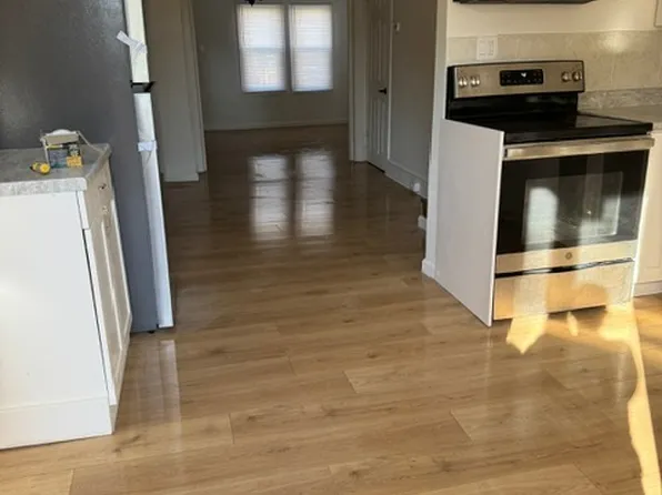 135 Fairground Ave, Hagerstown, MD 21740