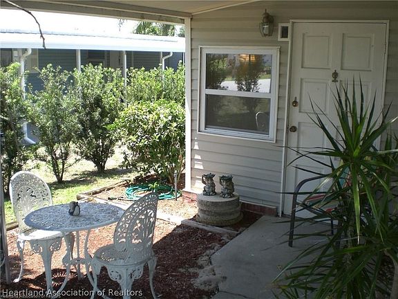3rd image of 115 Armwood Rd