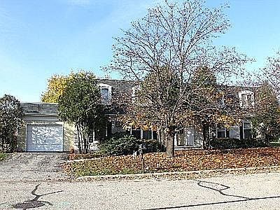1st image of 352 Stanley Ct APT A