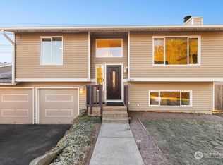 18105 20th Dr SE, Bothell, WA 98012