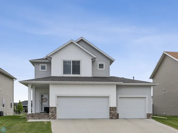 5521 8th St W, West Fargo, ND 58078
