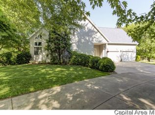 1 Zephyr Dr, Cantrall, IL 62625