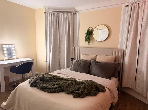 299 Quail St APT 3, Albany, NY 12208