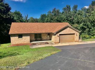 962 Hill St, Archbald, PA 18403