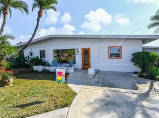 5727 Waneta Pl, Sarasota, FL 34231