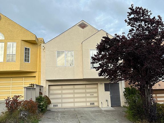 2nd image of 649 Wyandotte Ave #A