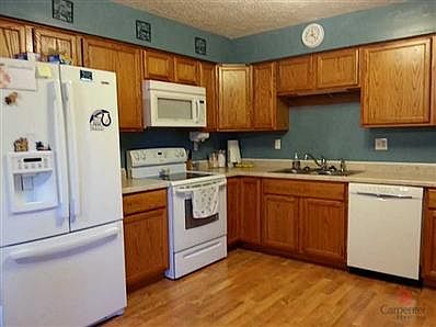 3rd image of 108 E School St