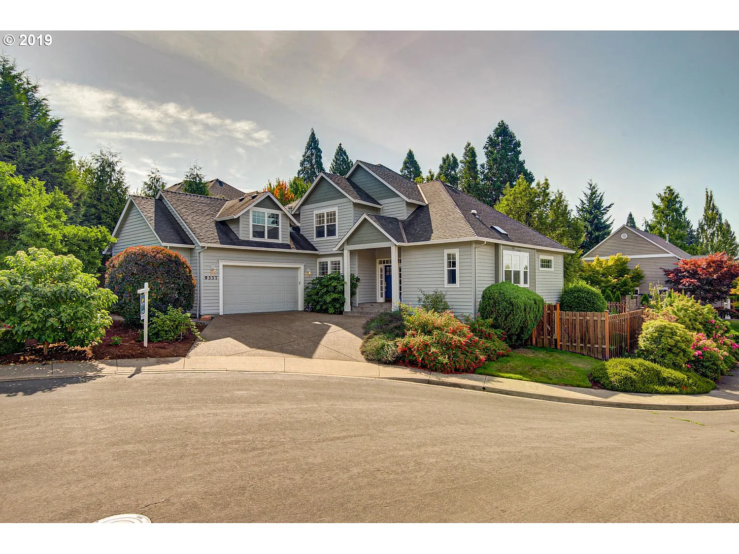 9337 NW Murlea Ln photo 1