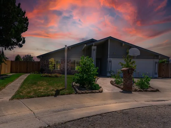 3004 Heirloom Way, Sacramento, CA 95826