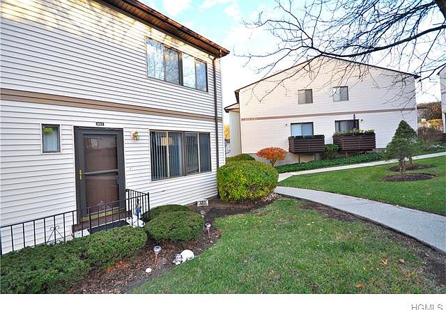 1st image of 483 Country Club Ln