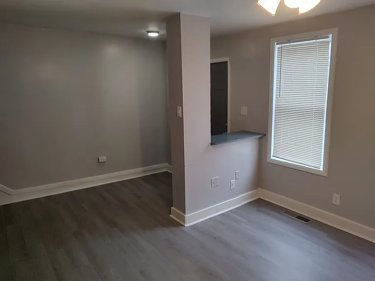 141 E College Ave — Photo 6