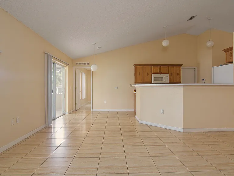 107 Flatfish Ct — Photo 8