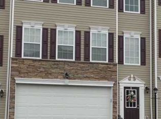 146 Cinque Terra Pl, Finleyville, PA 15332